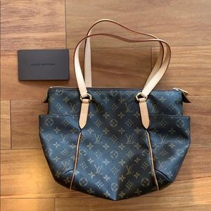 Louis Vuitton Totally PM WITH NEW STRAPS